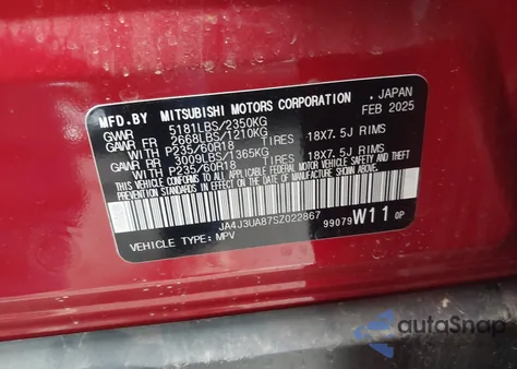 2025 Mitsubishi Outlander Es 2.5 2Wd z USA, uszkodzony, nr VIN JA4J3UA87SZ022867